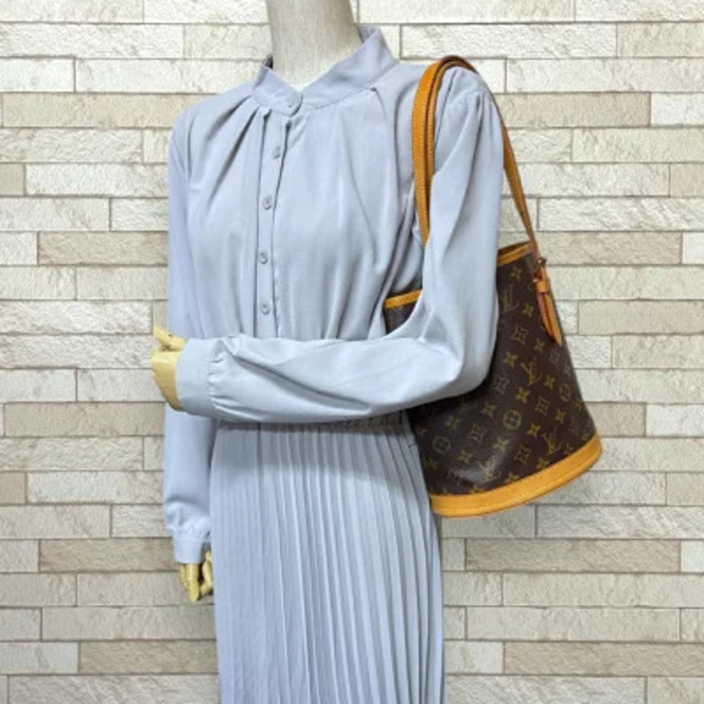 Louis Vuitton Shoulder Brown Bucket Monogram Bag Canvas